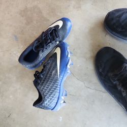 4.5 Soccer Baseball Football Shoes
