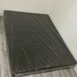 Box Springs Queen Size New From Factory Also Available: Twin-Full-King and Cali-King Same Day Delivery