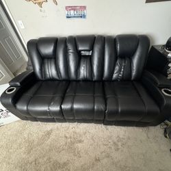 Theater Style Black Leather Power Reclining Sofa – LED Lights & USB