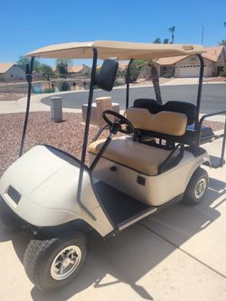 EZGO GOLF CART 2000TXT