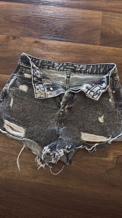 size 0 short