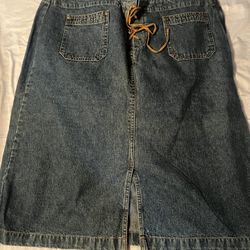 Woman's Covington Jean Skirt Size 18 