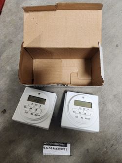 02 x Heavy duty weekly digital timer