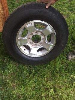 18” F250 Factory Rim & Tires