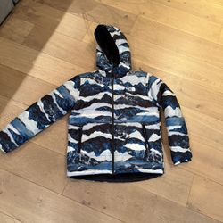 North Face Boys Reversible Puffer Jacket | Size 10–12 | Excellent Condition
