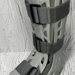 Aircast AirSelect Walker Brace/Walking Boot Size Medium Pre Owned
