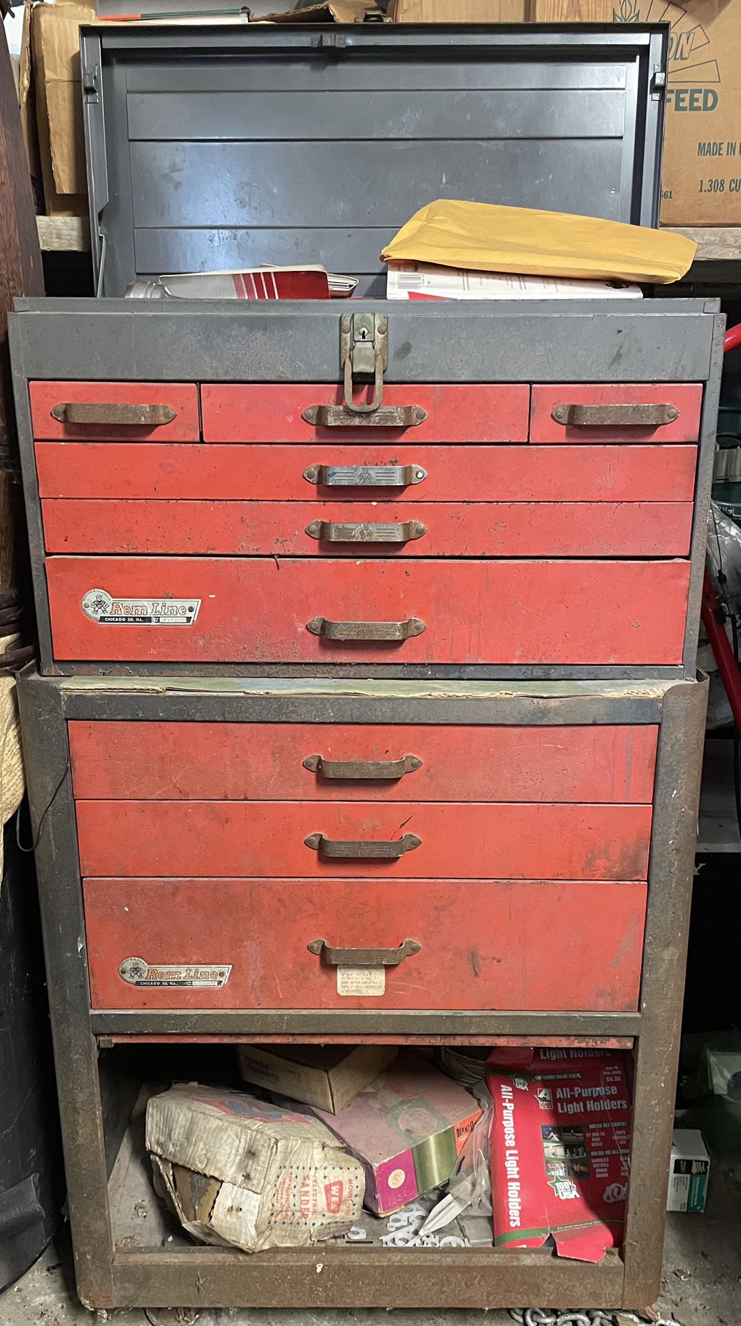 Rem Line top and bottom tool box
