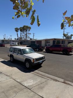 Jeep Cherokee