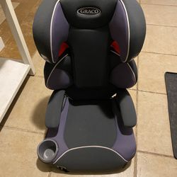 Car Seat- Convert to Booster