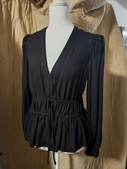 Old Navy Womens Medium Black Peplum Top V Neck Long Sleeve Smocked Waist