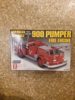 Lindberg 900 Pumper fire engine 132nd scale