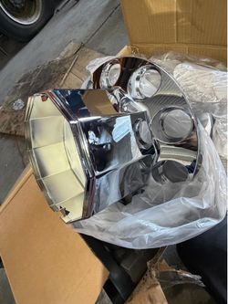 Semi Truck Wheel Nut Chrome Covers