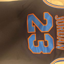 Jordan 23 TuneSquad Jersey Size Medium 