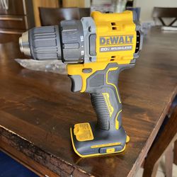 DEWALT ATOMIC 20-Volt MAX Brushless Cordless 1/2 in. Drill Driver (Tool-Only)
