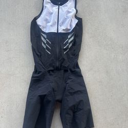 Trisuit and wetsuit combo