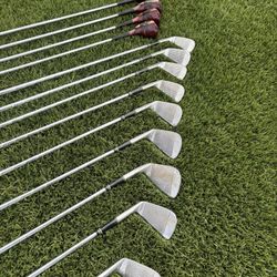 VINTAGE Titleist Acushnet AC-108 Golf Club Set