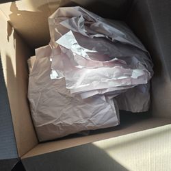 Free Packing Paper and Box
