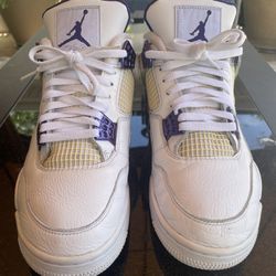 Jordan 4 Retro Metallic Purple
