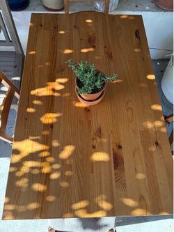 IKEA Table/chairs
