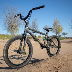 2024 Polygon Rudge 20" Freestyle BMX