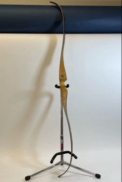 Bear Archery Black Bear Glass Powered Vintage Recurve Bow Brown 45lbs. 60in. (Needs new string)