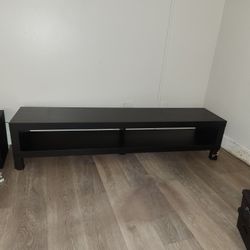 T.V bench =mesa Para  T..V