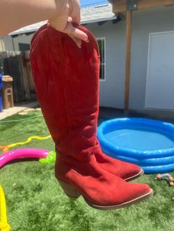 Red Dingo Suede Cowboy boots