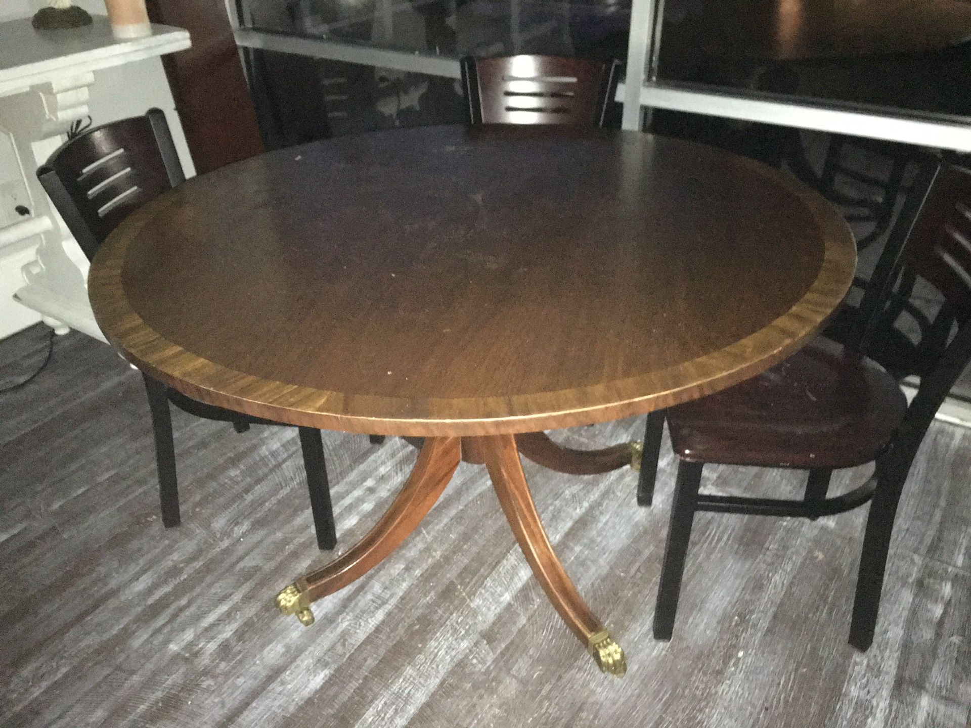 Round dining room kitchen table 48 inch