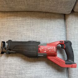 Milwaukee M18 Super Sawzall