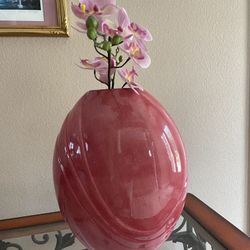 BEAUTIFUL LARGE VASE WITH  FLOWERS