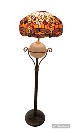 Vtg. Tiffany  Style Floor  Lamp