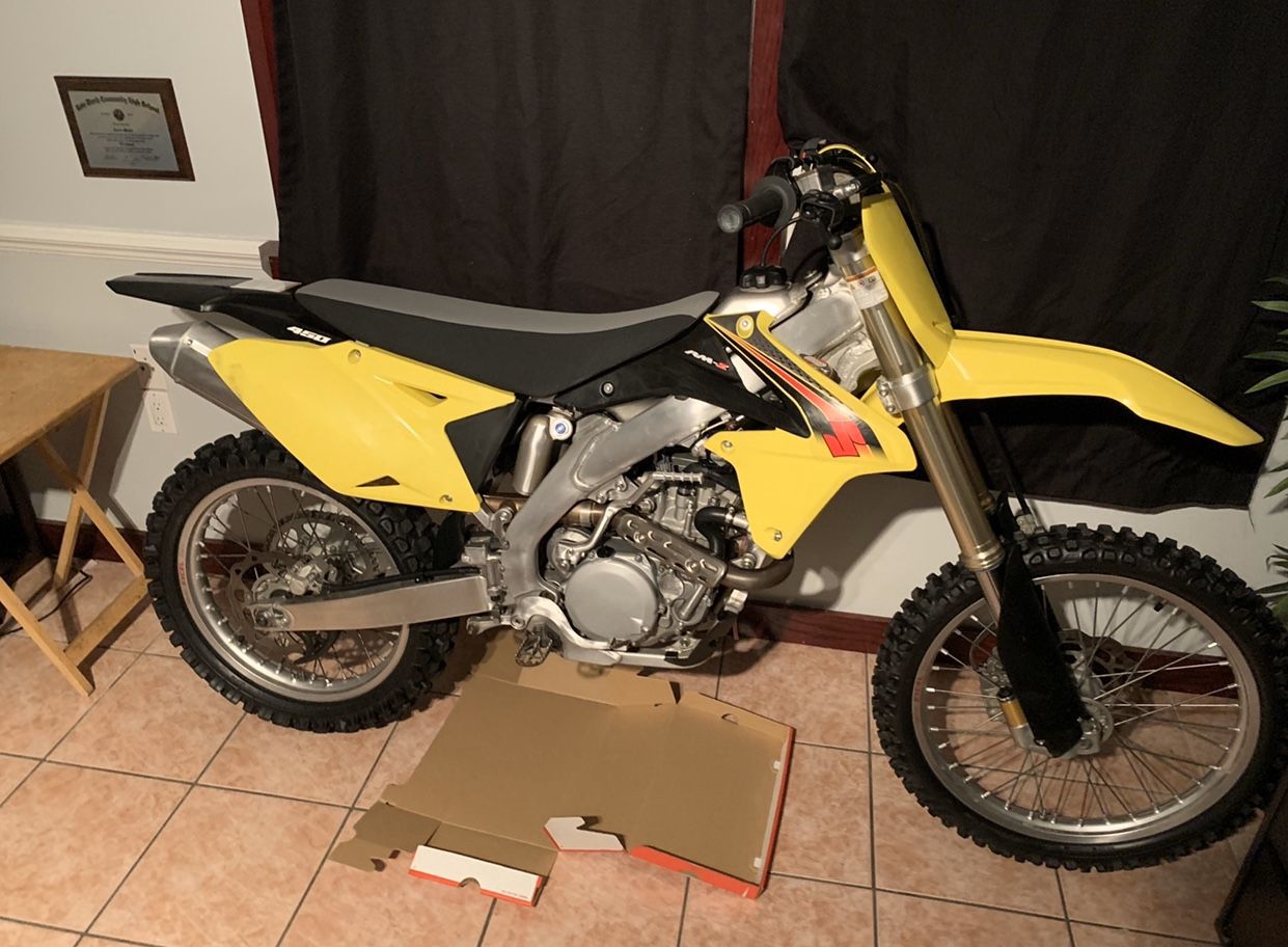 Suzuki rmz450