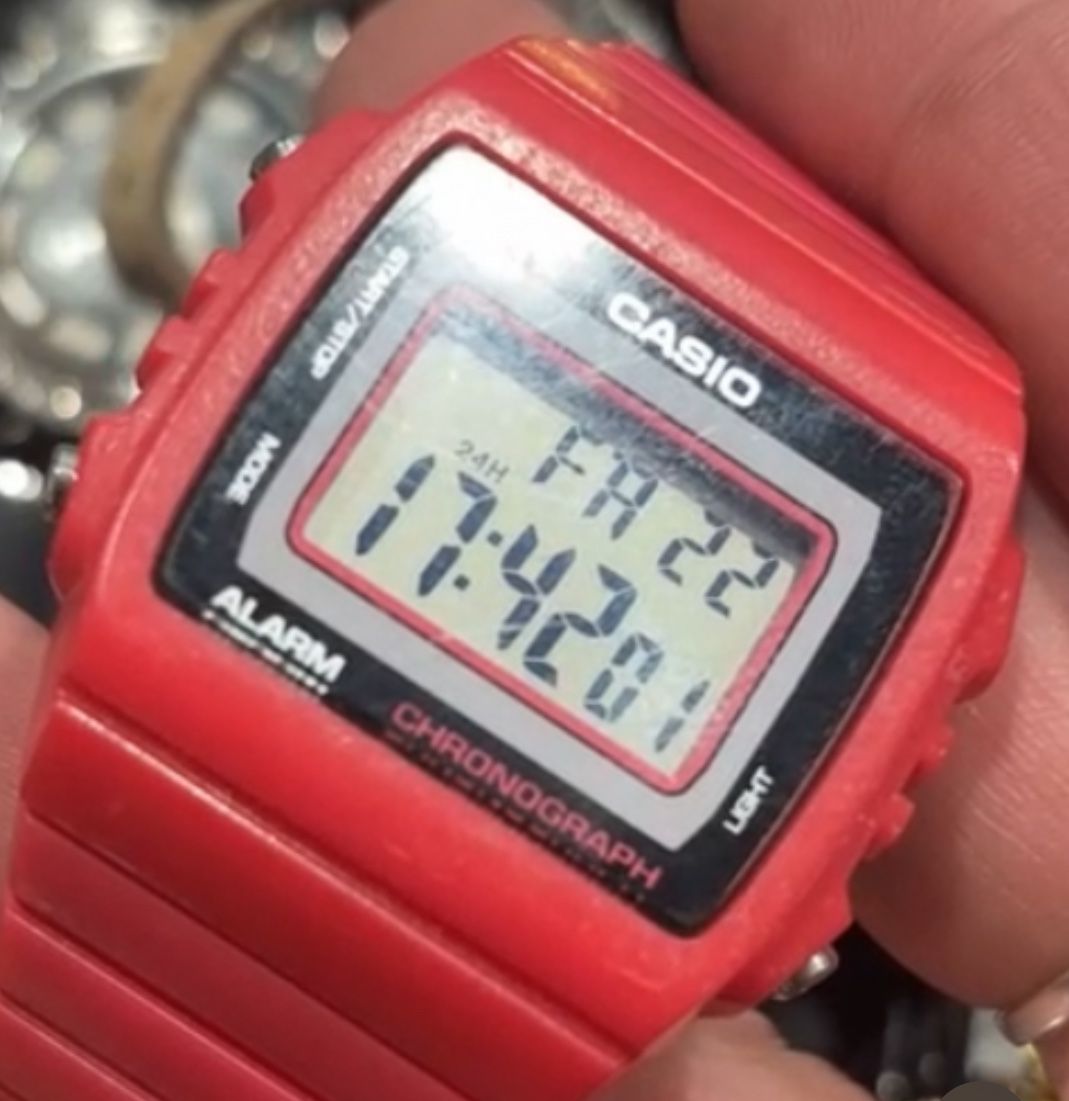 Alarm  Digital Color Red 