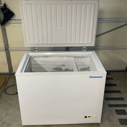 BLUELINETECH FREEZER CHEST 