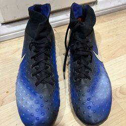 Nike Magista Orden 2 Soccer Cleats Size 9