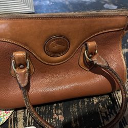 Vintage Dooney And Bourke Leather Purse 