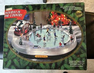 Vintage Mr. Christmas Holiday  In The  Country  Musical  Ice pond