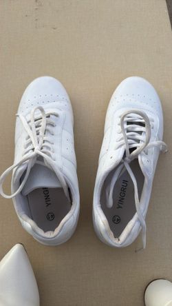 Cheer shoes white