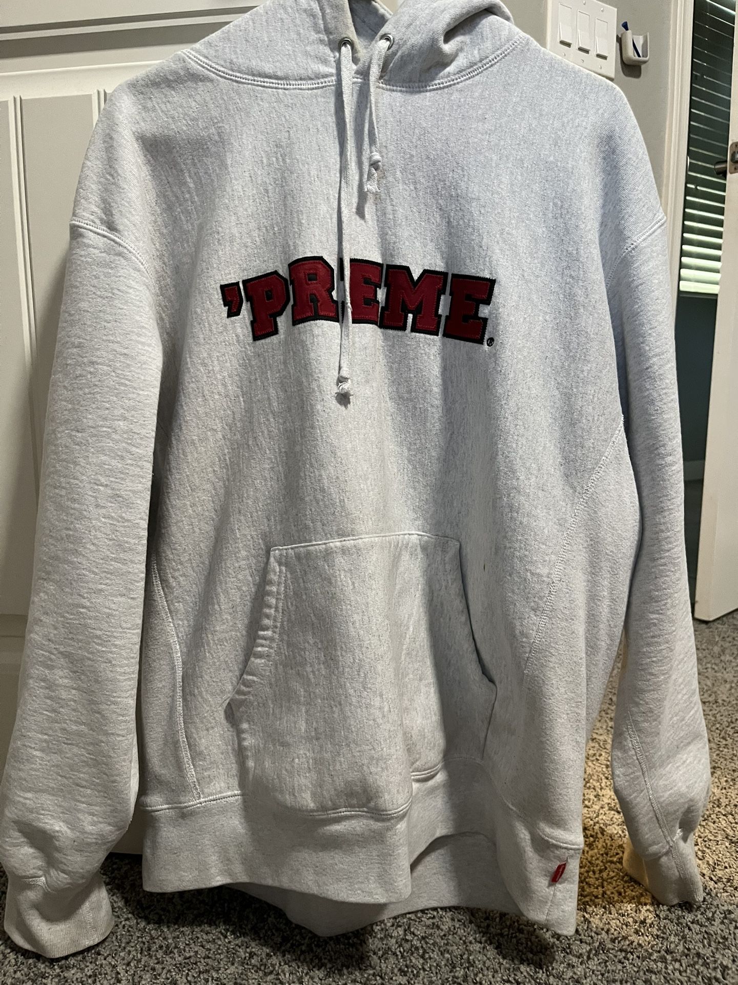 Supreme Hoodie Size Large