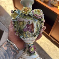 Vintage Urn 