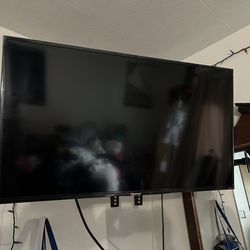 Hisense 40 in Roku Tv