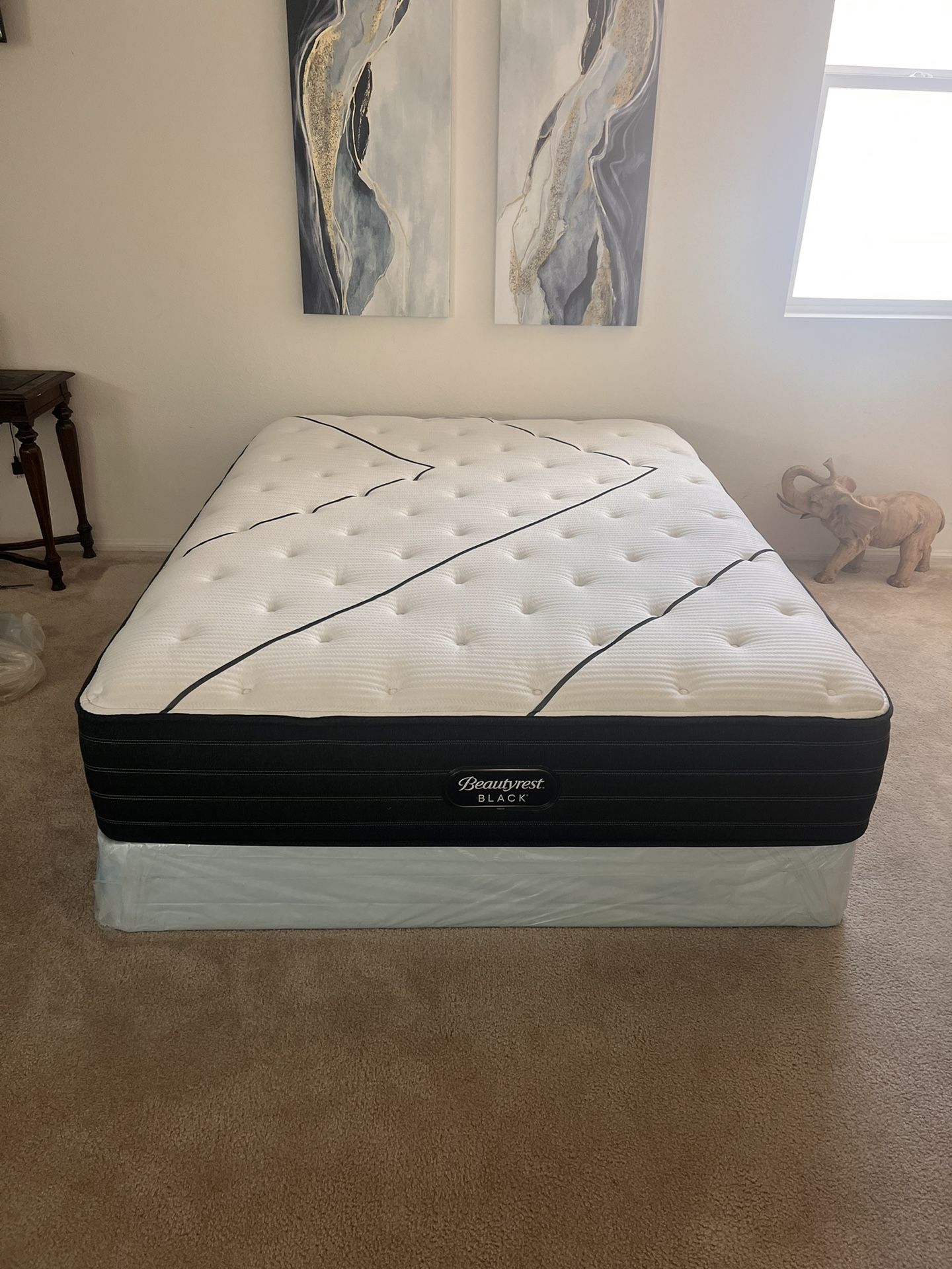 Brand New Black Beauty Rest Queen Mattress Only $450