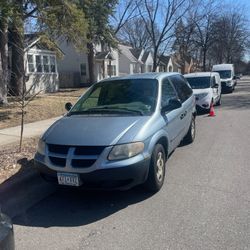 2003 Dodge Caravan