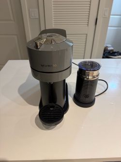 Nespresso Vertuo Next Coffee and Espresso with milk frother