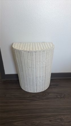 White laundry hamper new condition