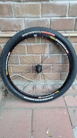 Rolf Dolomite front disc wheels / Specialized tire