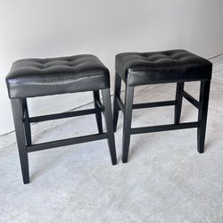 Benjara 25.8 in. H Black Wooden Stools with Saddle Seat and Button Tufts (Set of 2)