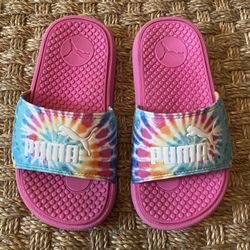 Girls Puma Slides Size 12