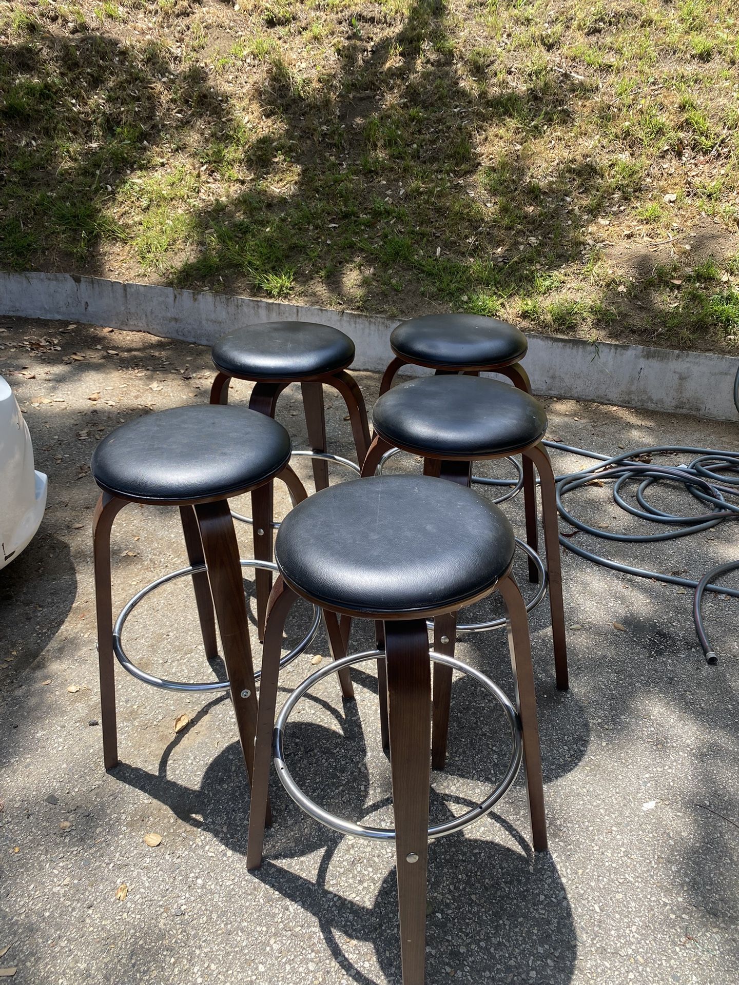 Bar stool