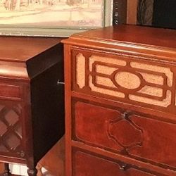 1900 Pooley R2 Radio cabinet